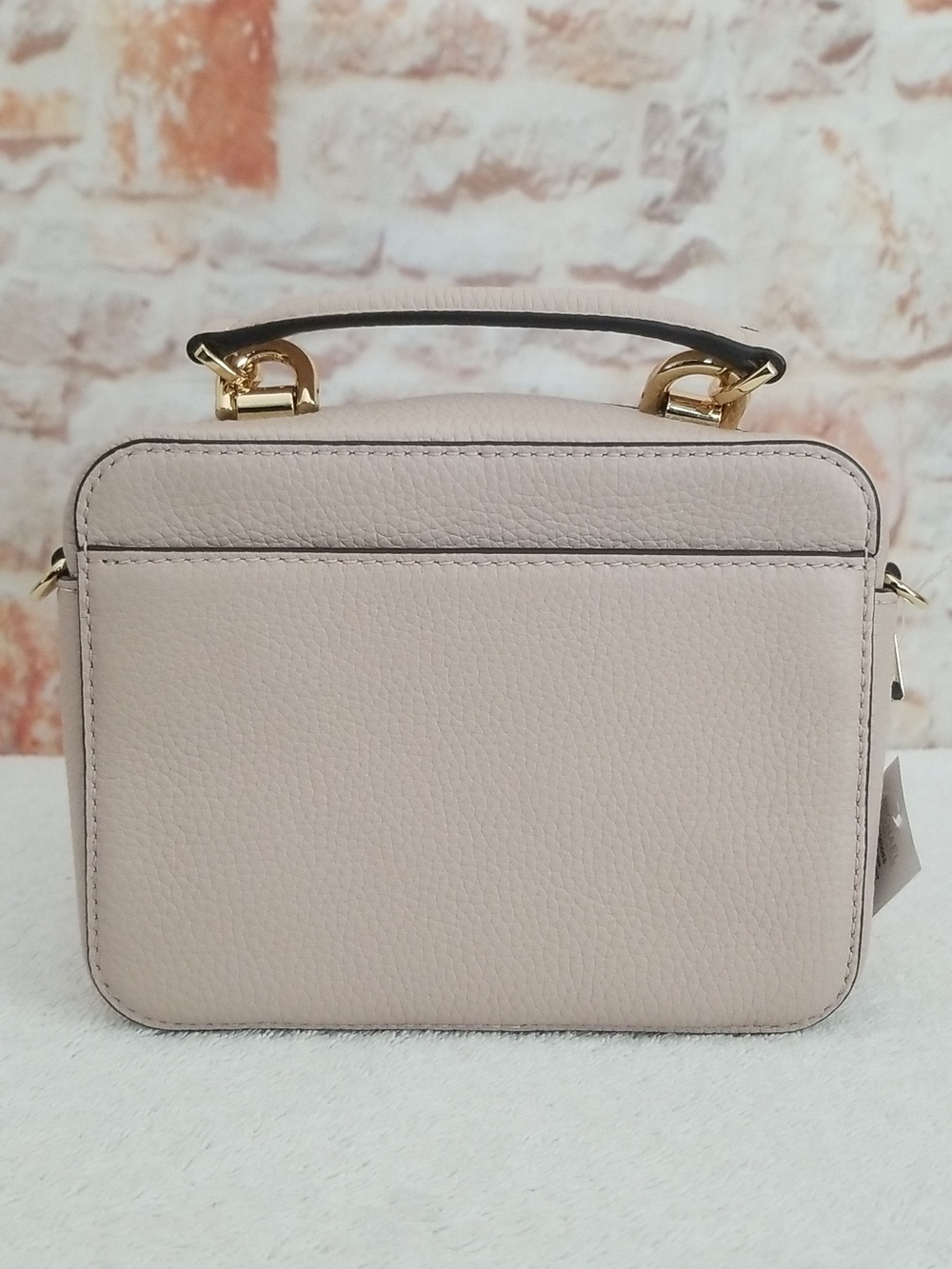 New Michael Kors Mott Mini Leather Crossbody - Picture 5 of 11